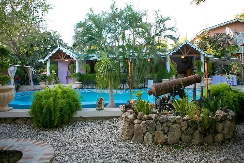 ***  Palm Inn Hotel Port-au-Prince Haiti